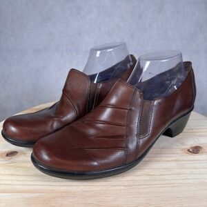 Clarks Loafers Womens 10M Brown Good Leather Pleated Slip On Block Heel Shoes